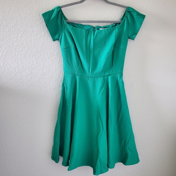 Lucy Paris Dresses & Skirts - Lucy Paris off shoulder fit and flare dress NWT